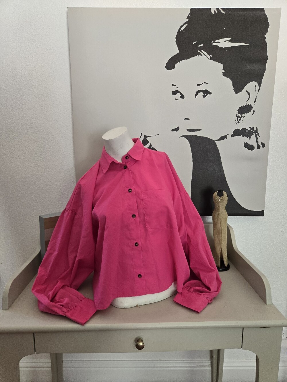 NWT Womens Dizzy Lizzy Bright Pink Button-Up Blouse Size Large